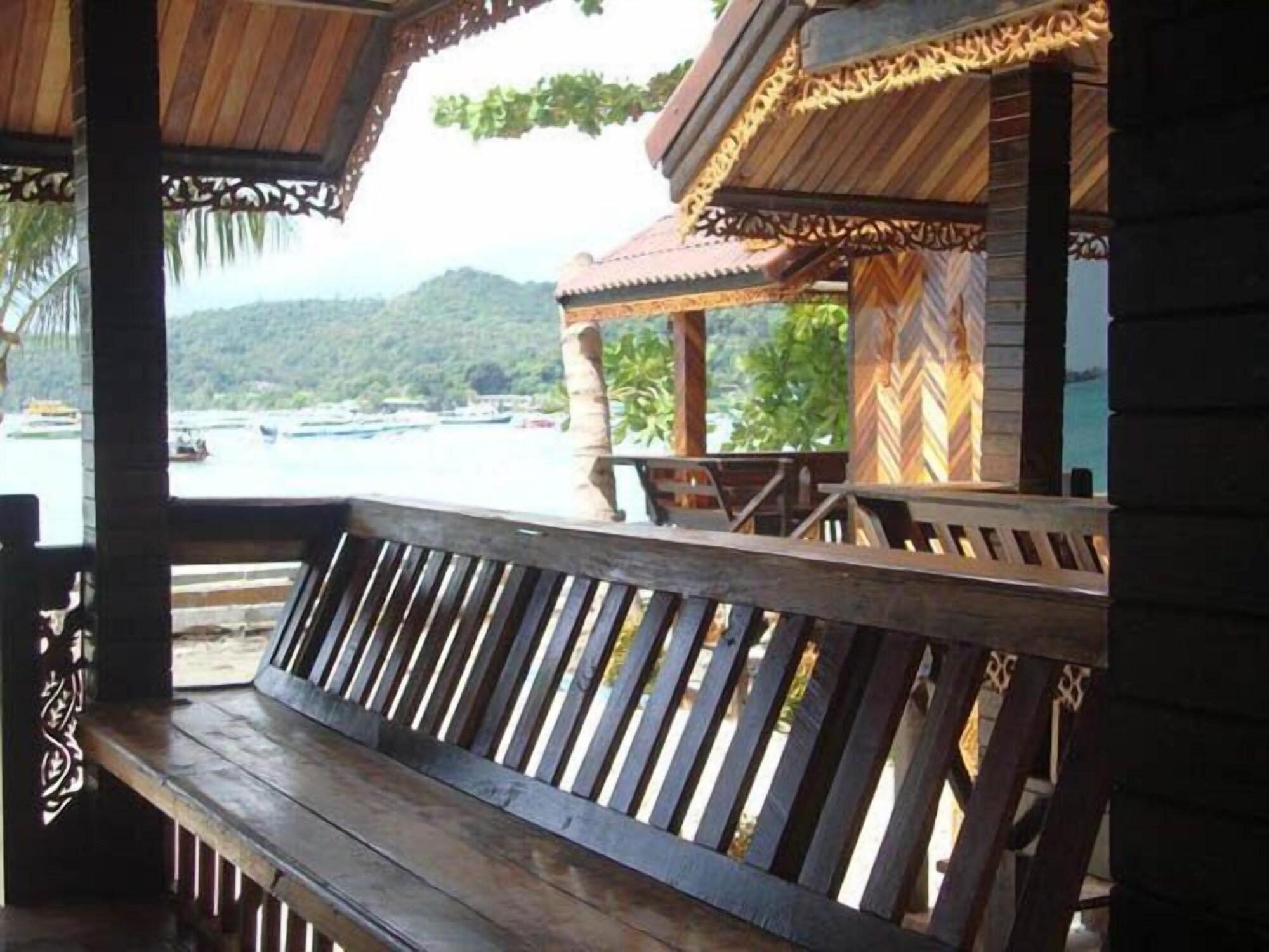 Phi Phi Sand Sea View Resort Exterior foto