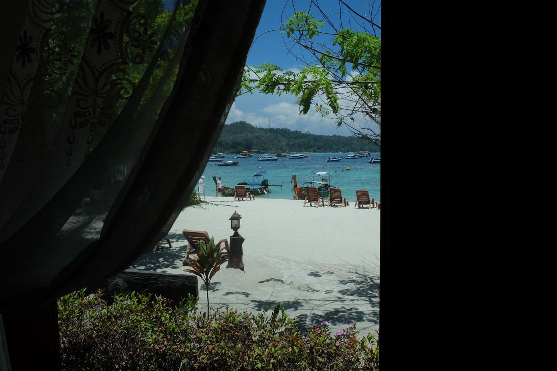 Phi Phi Sand Sea View Resort Exterior foto